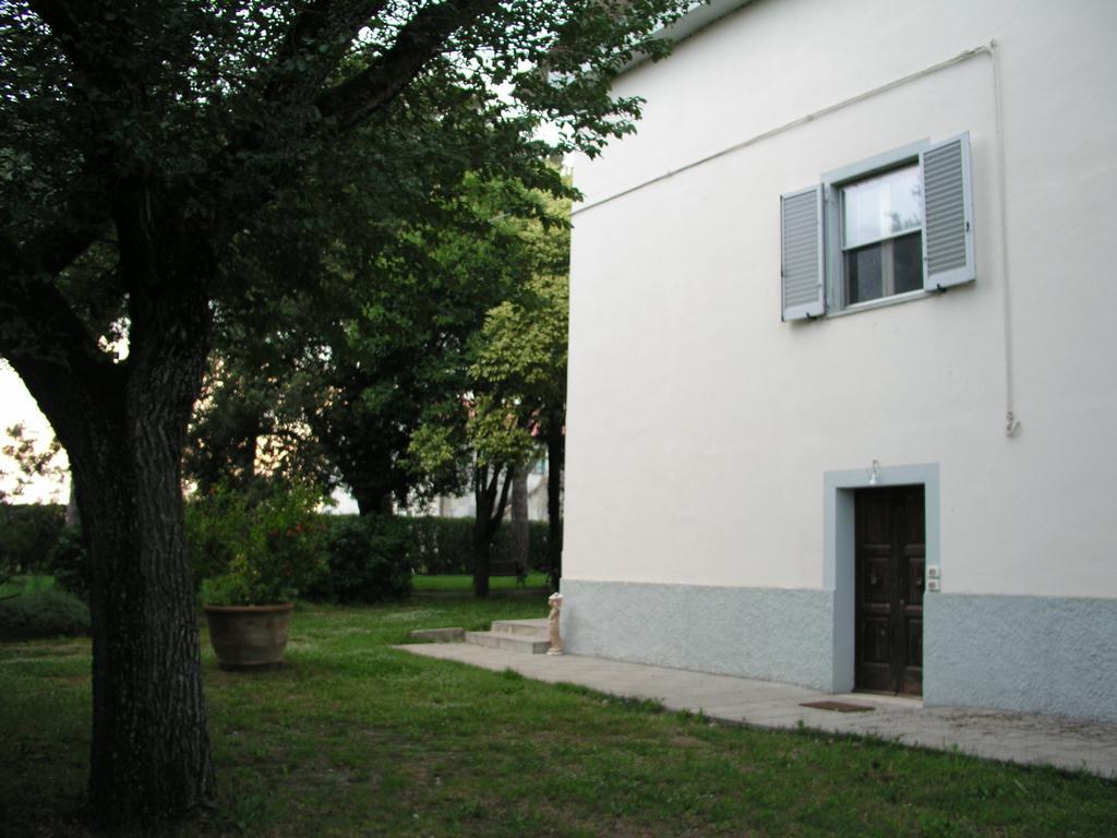 Вилла Borgo Iris Pietraia Экстерьер фото